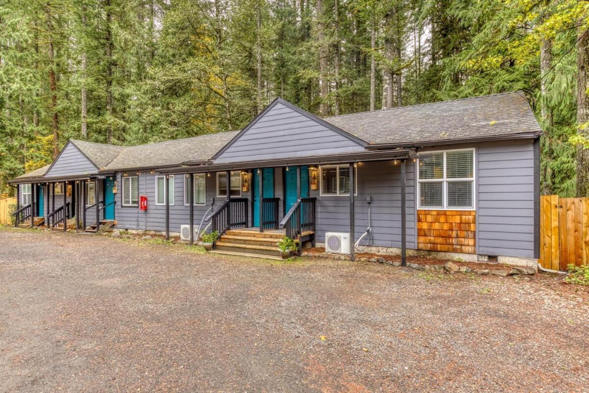 Mt Air Motel Mount Hood Village エクステリア 写真