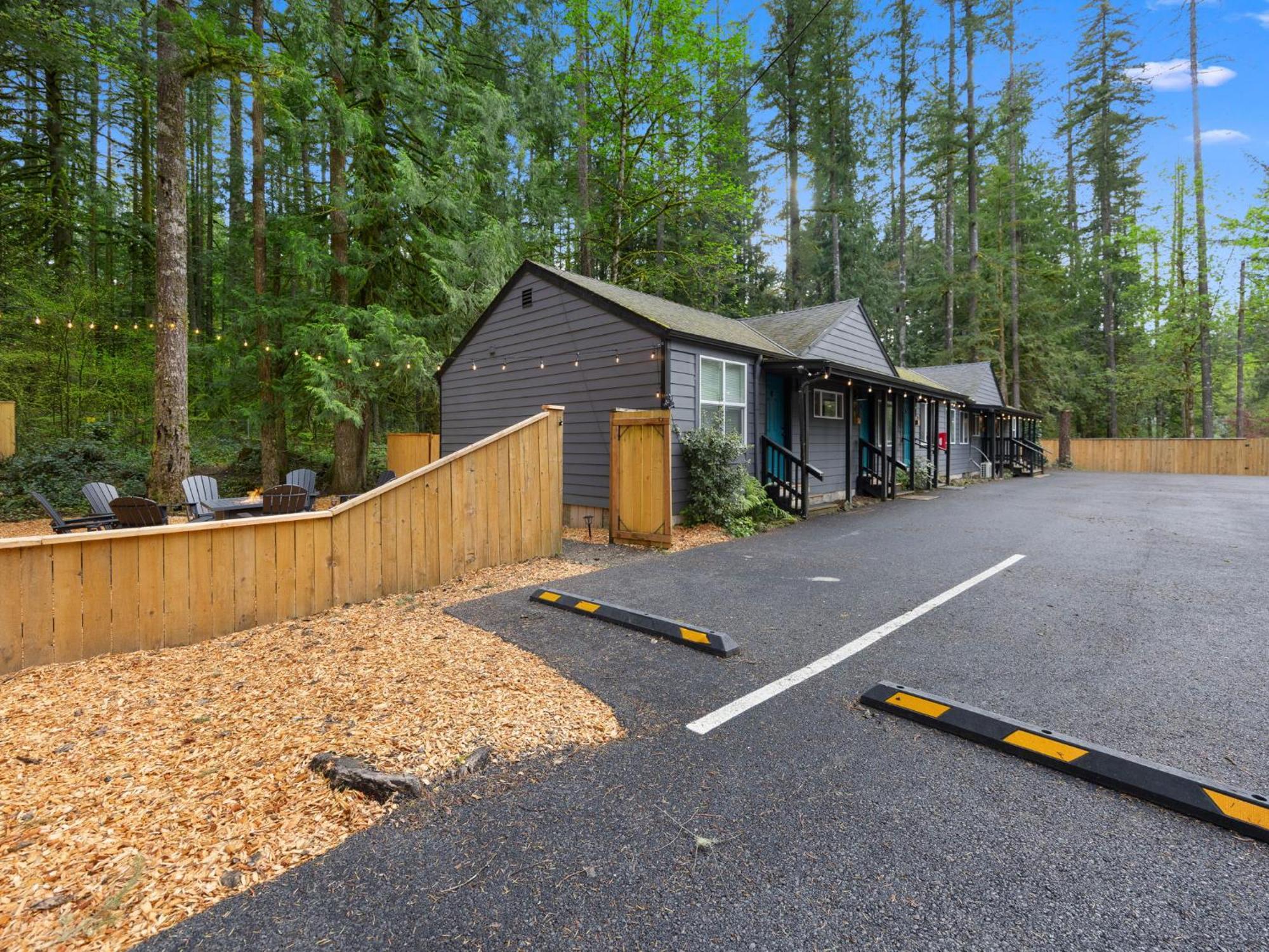 Mt Air Motel Mount Hood Village エクステリア 写真